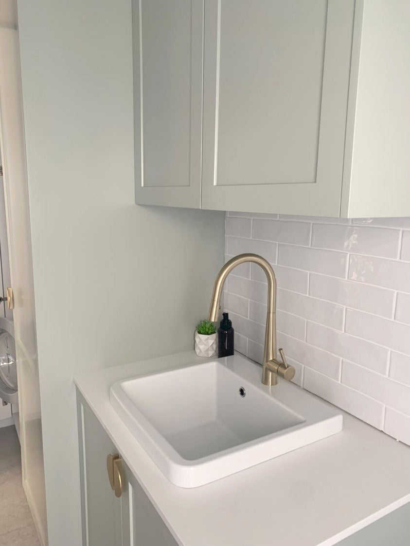 Ravine 51 x 51 Fine Fireclay Inset Sink