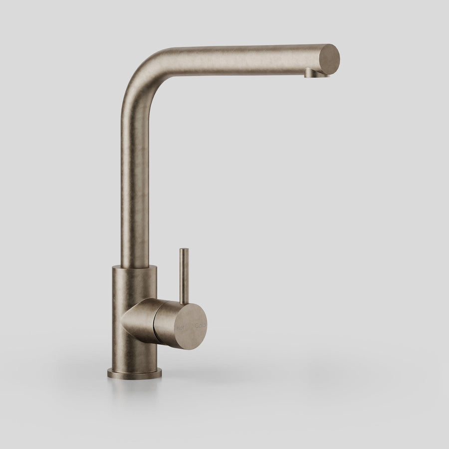 Icon Kitchen Mixer with pull out spray