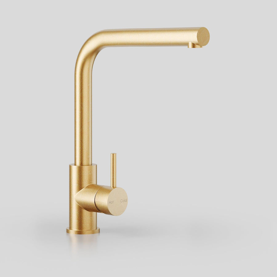 Icon Kitchen Mixer with pull out spray