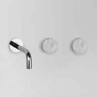 Assemble Offset Wall Set 200mm Spout 19mm diameter