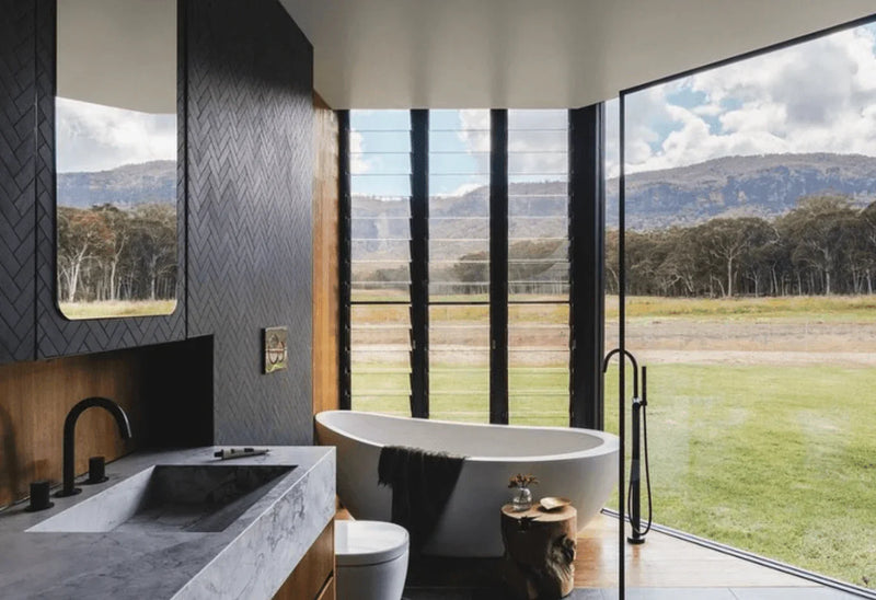 Autumn freestanding bath