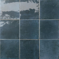 LAGO / 147X147