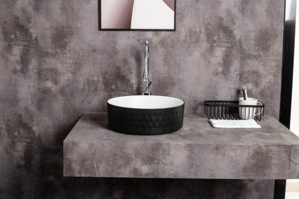 Polar-36-Diamond Black