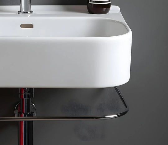 Synthesis 70 Towel Rail